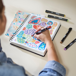 Creative Marker Bullet Tip 12-pack Earth Tones i gruppen Pennor / Konstnärspennor / Akrylmarkers hos Pen Store (135431) Creative Marker Bullet Tip 12-pack Earth Tones i gruppen Pennor / Konstnärspennor / Akrylmarkers hos Pen Store (135431)