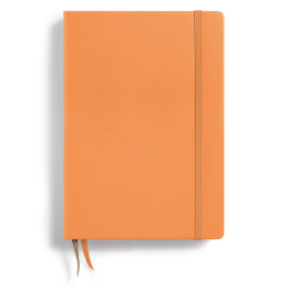 Notebook A5 Medium Apricot i gruppen Papper & Block / Skriva och anteckna / Anteckningsböcker hos Pen Store (130211_r)